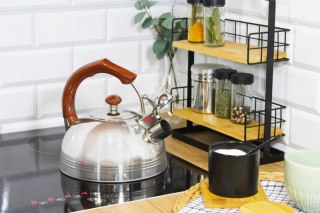 Czajnik stalowy z gwizdkiem tradycyjny indukcja 2.5L uchwyt drewno BRUNBESTE BB-2271