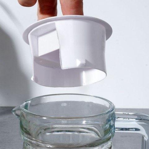 Dzbanek szklany mały 500ml na napoje sok wodę kompot 650ml z pokrywką VILDE 139293