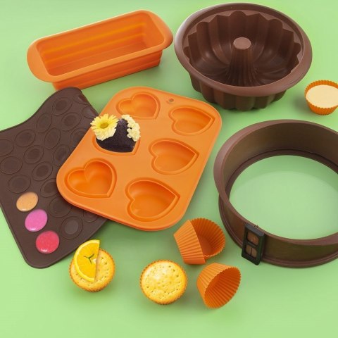 FOREMKI DO MUFFINEK NA BABECZKI MUFFINKI PAPILOTKI SILIKONOWE BRĄZOWE 6 SZTUK 5.5CM ORION 151740