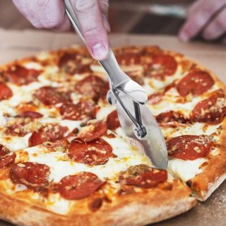 Nóż do krojenia pizzy metalowy okrągły 20cm LUXY radełko ORION 144710