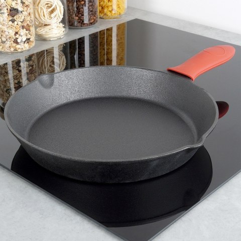 Patelnia żeliwna z silikonową nakładką na indukcję ciężka CAST LINE duża 30cm VILDE 199037