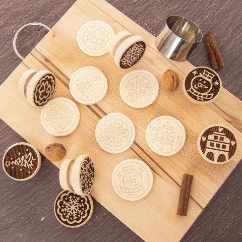 Stempel do dekorowania ciastek dekorator drewniany bałwan ORION 127436