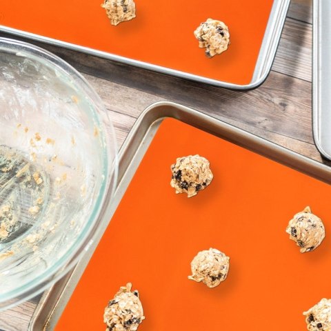 Stolnica do ciasta silikonowa mata kuchenna gruba pomarańczowa 40x30 SILLINIE ORION 750366