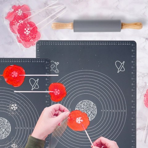 Stolnica do ciasta + wałek silikonowa duża gruba mata kuchenna 64X45cm 2-ele VILDE 279001