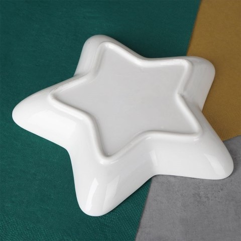 Talerz porcelanowy do serwowania przekąsek gwiazda 18cm VILDE 139094