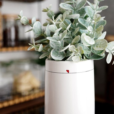 Wazon na kwiaty ceramiczny wysoki biały SERCE 23cm ORION 820172