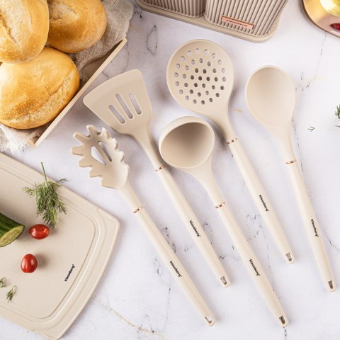 ZESTAW NOŻY KUCHENNYCH W BLOKU Z PRZYBORAMI KUCHENNYMI I DESKĄ DO KROJENIA 12-ELE KLAUSBERG KB-7935