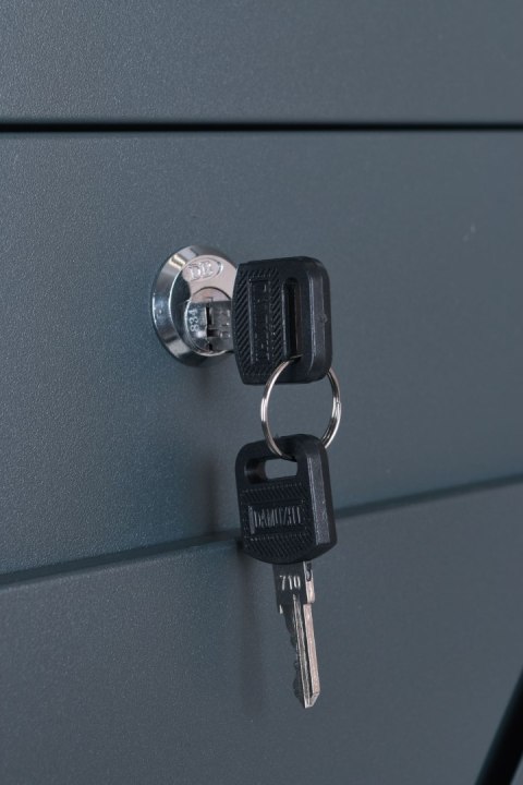 Skrzynka pocztowa na listy Tove z gazetnikiem antracyt